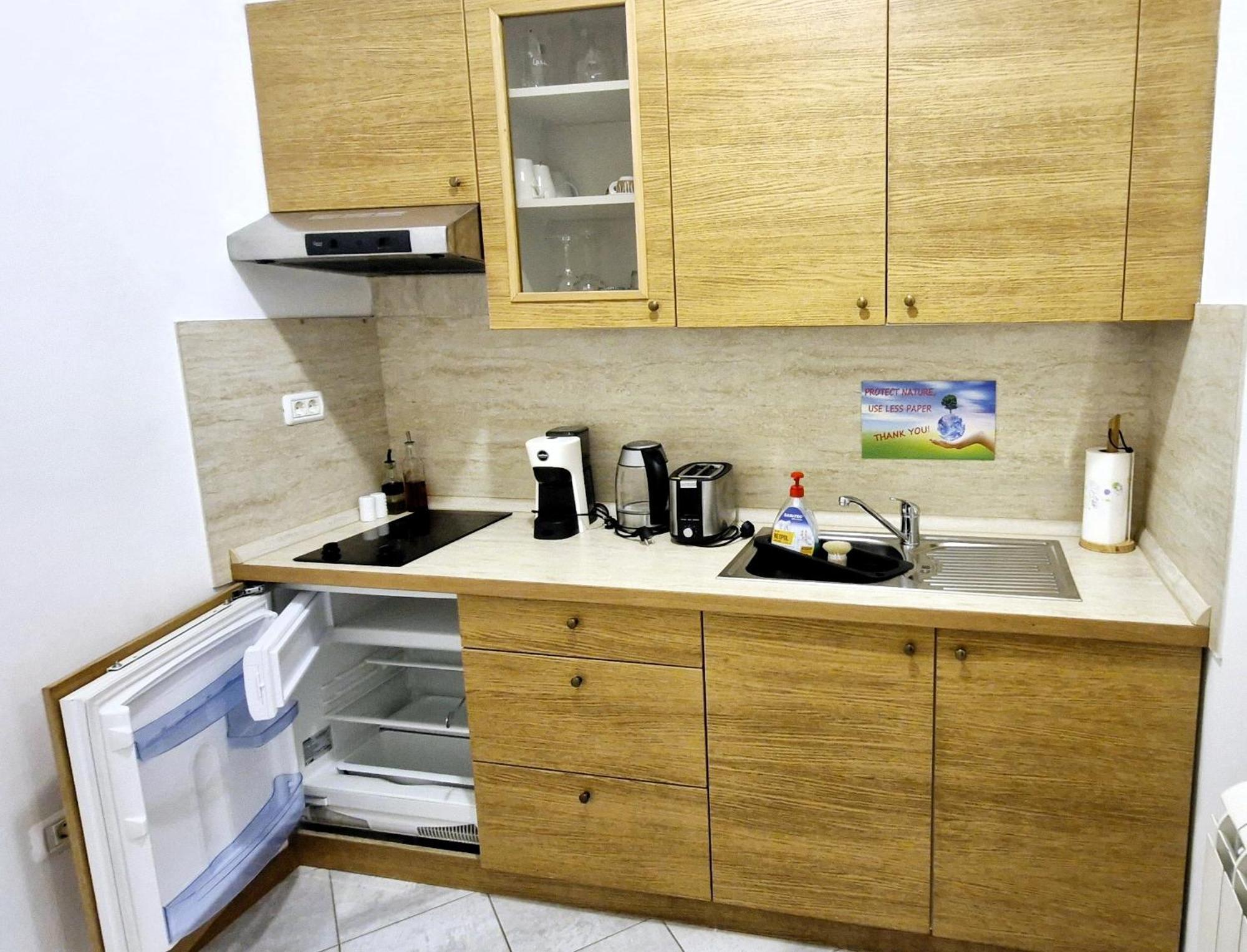 Guesthouse Idila Pod Nanosom Senozece Esterno foto